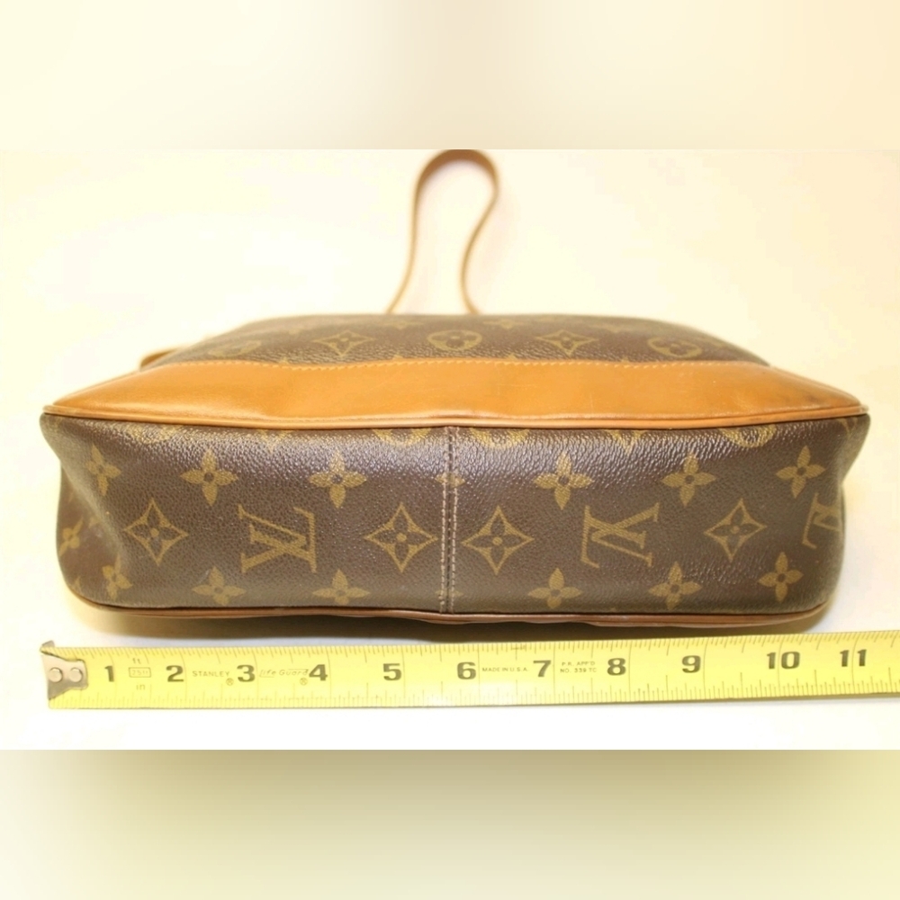 Louis Vuitton Vintage French Co. 80'S Boulogne LV Monogram Shoulder Bag - Picture 9 of 14
